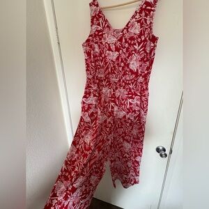 Chic Red Floral Jumpsuit
